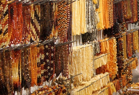 amber necklace.jpg